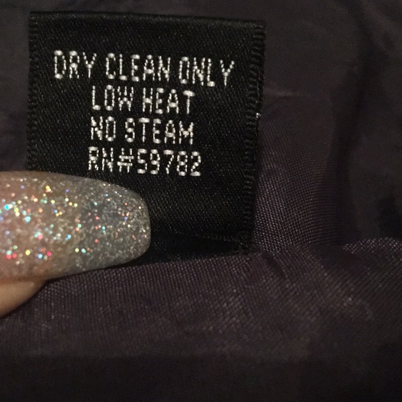 Dress - Picture 7 of 7